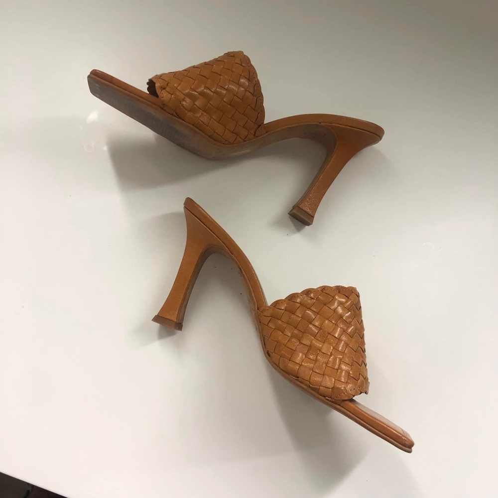 L’intervalle Braided leather mules size 39